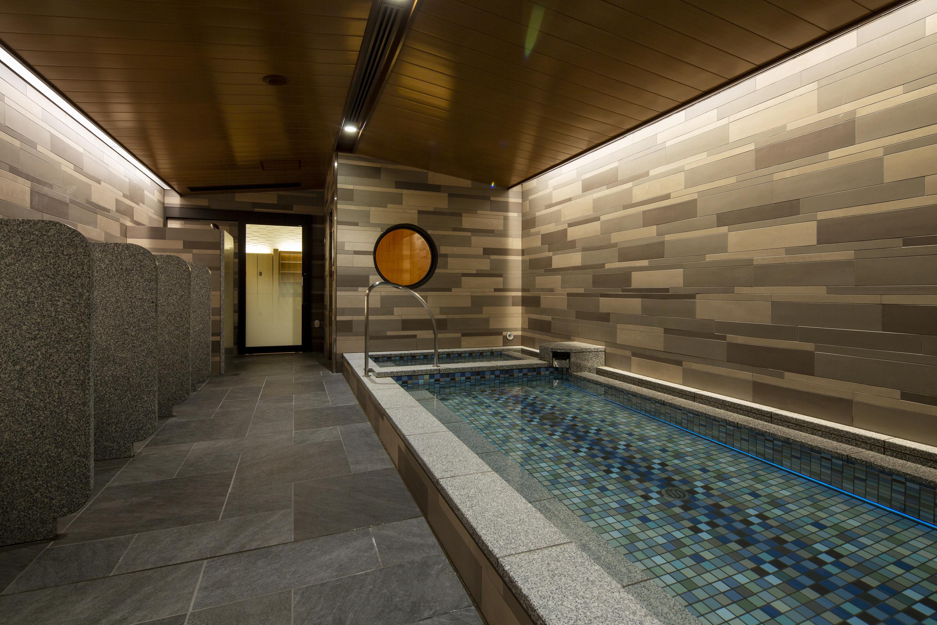 Monterey Hotel 4*